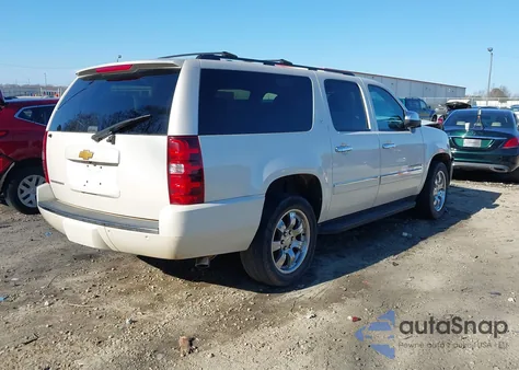 2013 Chevrolet Suburban 1500 Ltz z USA, uszkodzony, nr VIN 1GNSCKE06DR374285
